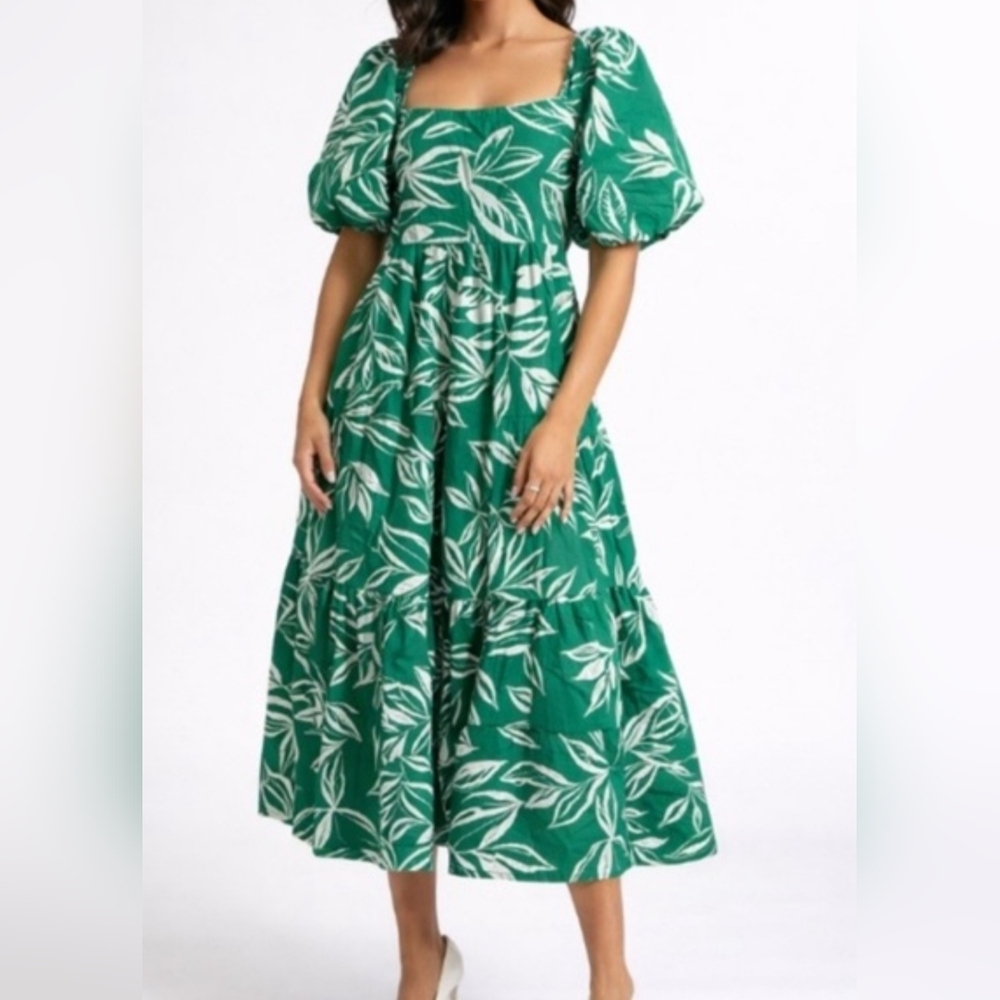Beautiful Green Leaf Pattern Midi/ Maxi Dress NWOT XL
